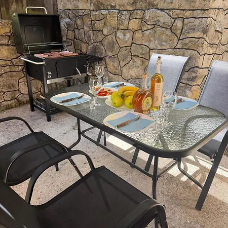 Casa de Férias Vikendica Markic