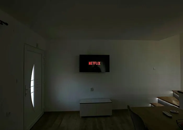 Vikendica Markic 度假居 *